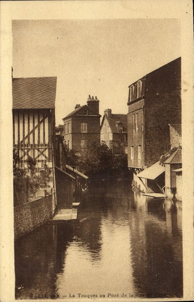Listieux — Die Touques am Brücke der Rue de Caen — Edition J. Monjour - Vorderseite
