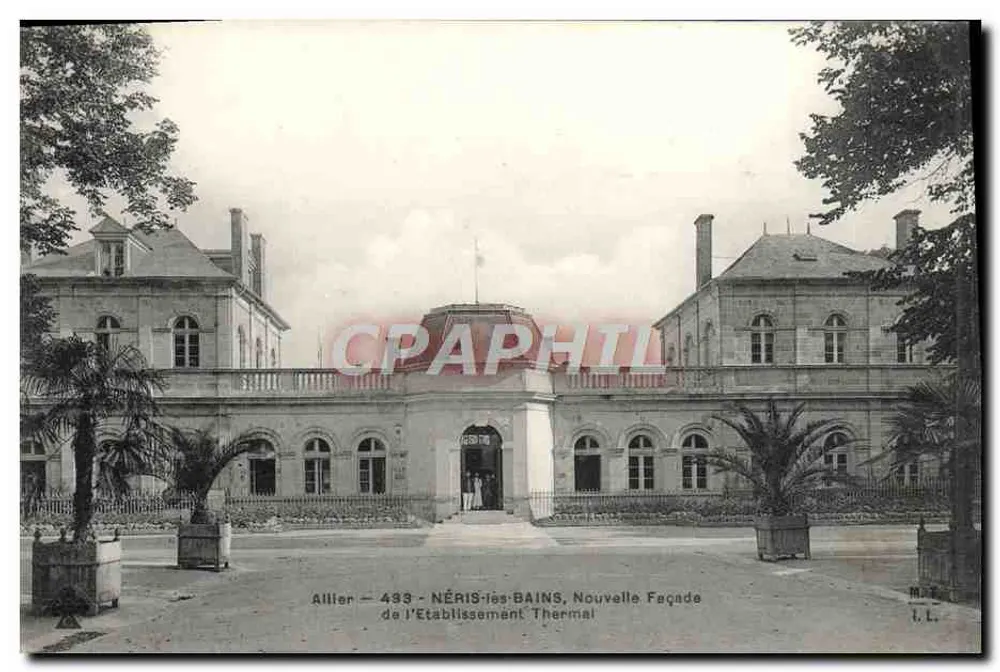 Néris-les-Bains — Neue Fassade des Thermalbetriebs — Allier, n°433 - Vorderseite