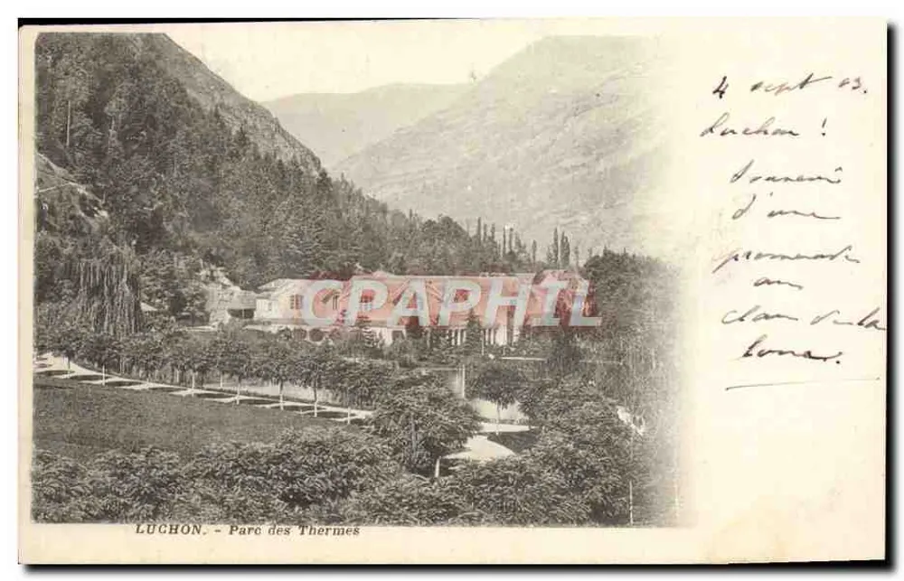 Luchon - Parc des Thermes — vista do parque cercado por montanhas — editor não visível - Frente