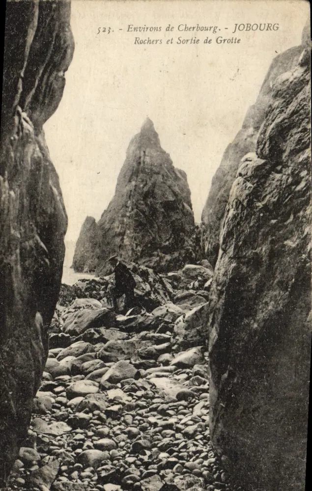 Umgebung von Cherbourg — Felsen und Ausgang einer Höhle — JOBOURG - Vorderseite