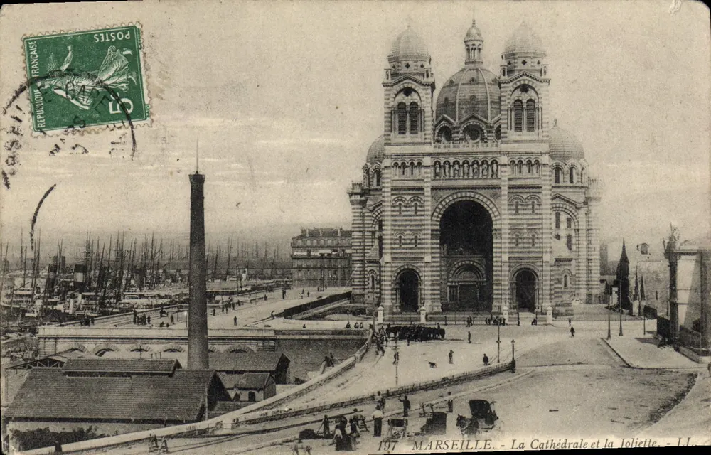 Marseille - Die Kathedrale und Joliette - LL - Vorderseite