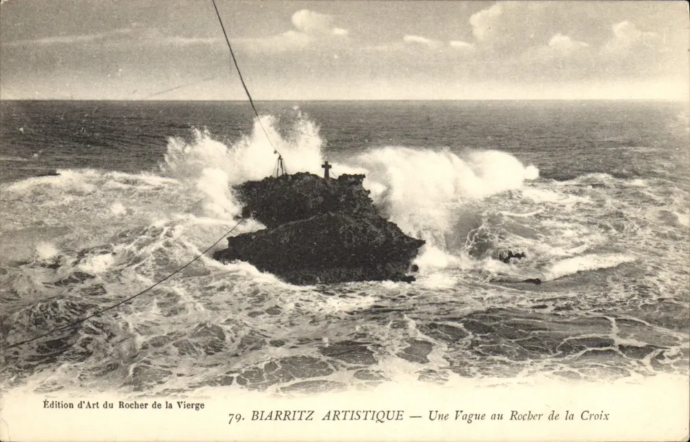 Biarritz — Eine Welle am Felsen der Kreuzes — Kunstausgabe des Felsens der Jungfrau, n°79 - Vorderseite