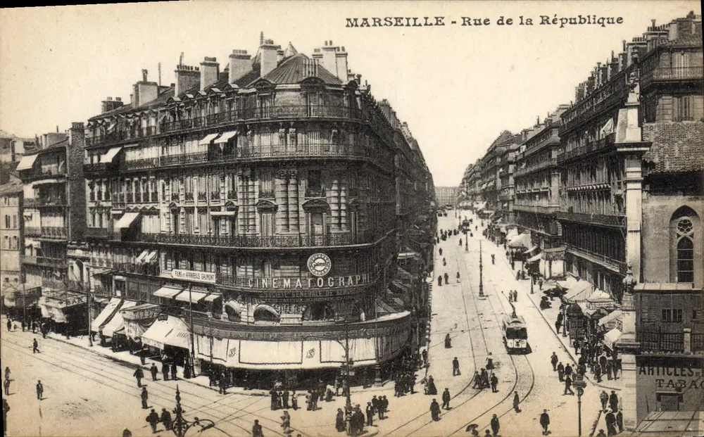 Marseille - Rue de la République — Cinématographie — Paris-Brébels Garnot - Front