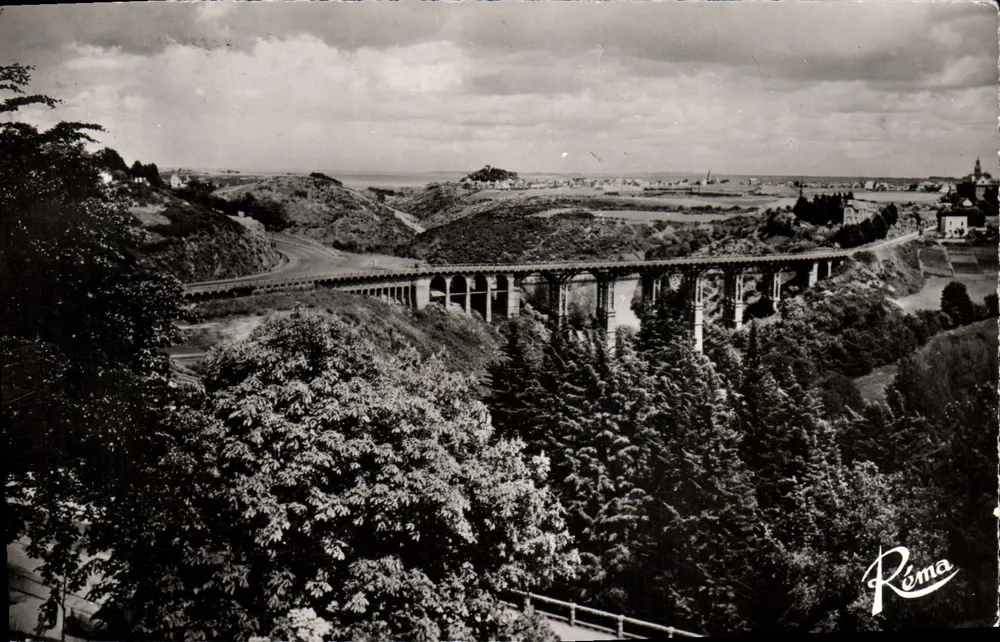 O Viaduto de Toupin — Saint-Brieuc (C.-du-N.) — Éditions d'Art RÉMA, n° 3281 - Frente