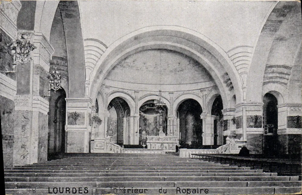 Lourdes — Interior do Rosário — editor não identificado, n° de série 69 - Frente