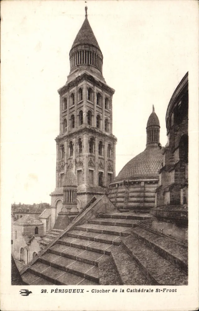 Périgueux — Torre da Catedral de São Front — n° 28 - Frente