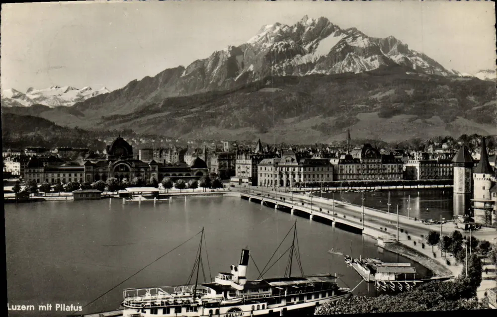 Lucerna com Pilatus — vista panorâmica — Verlag Glümerrotter G.m.b.H. Lucerna, n° 5601 - Frente