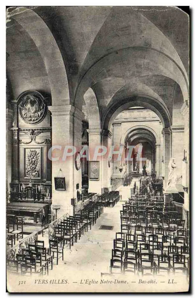 Versailles — A Igreja Notre-Dame — Bas-côté — LL. - Frente