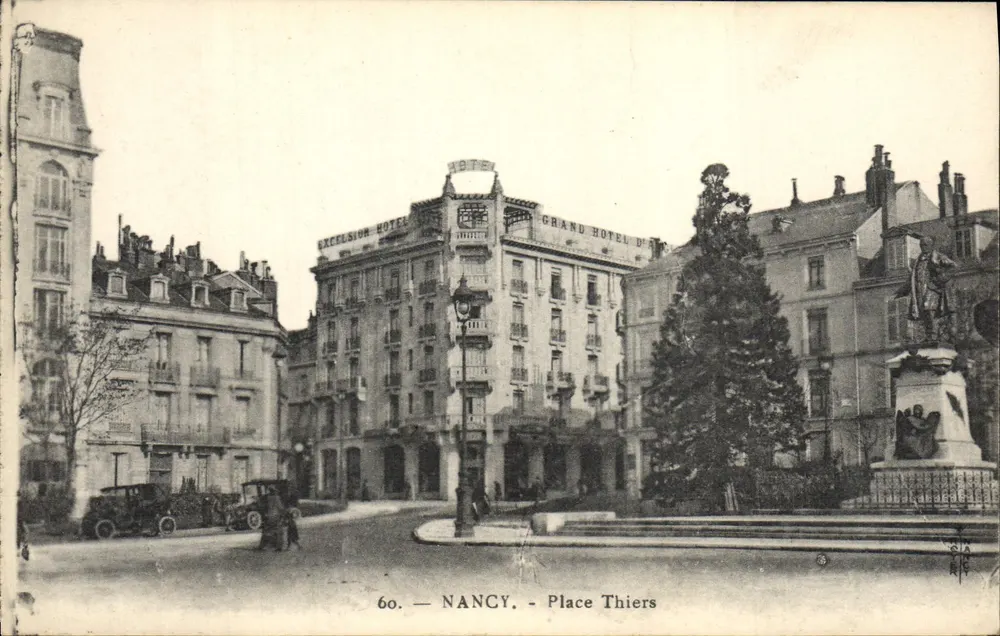 NANCY — Place Thiers — Grand Hôtel d'Excelsior - Frente