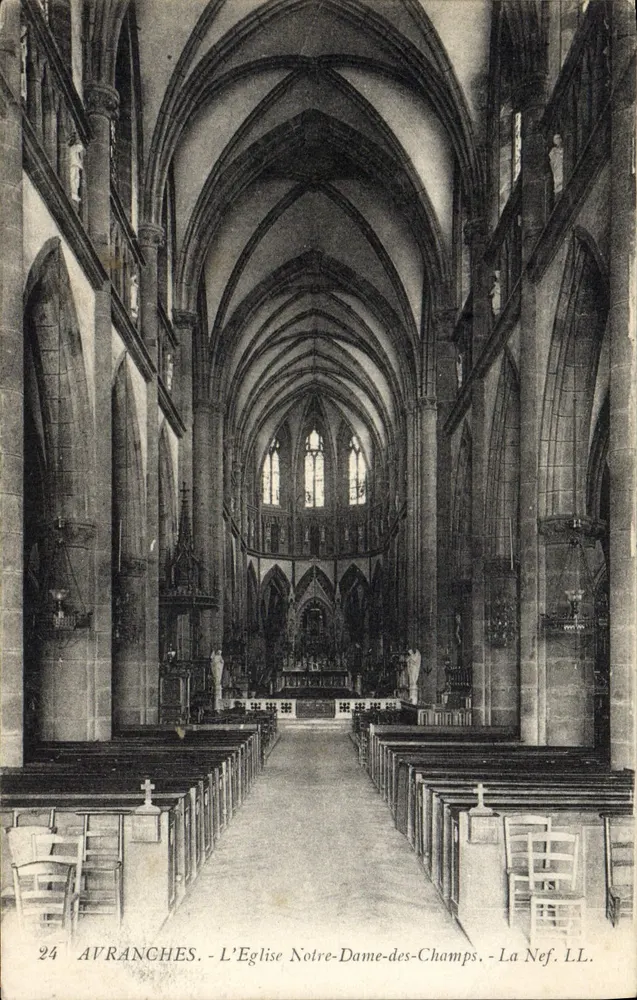Avranches - Die Kirche Notre-Dame-des-Champs - Die Kirche. L.L. - Vorderseite