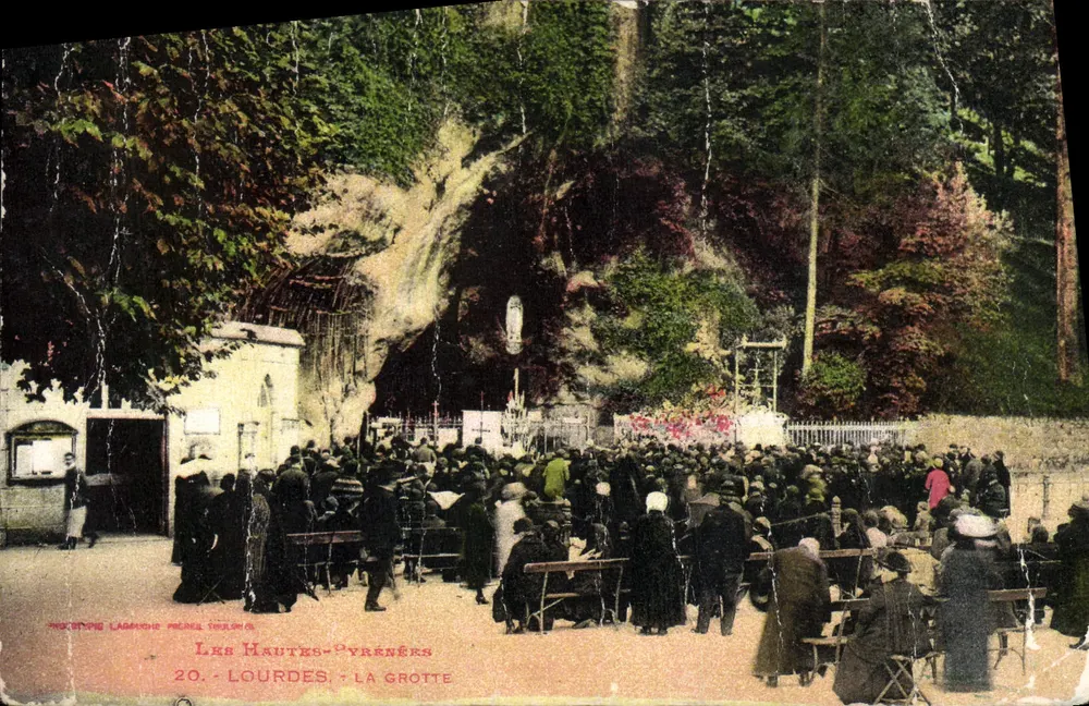 Les Hautes-Pyrénées - Lourdes - La Grotte — wydawca Phototypie Lamarche, n°20 - Awers