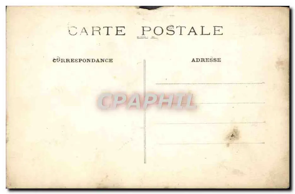 Groupe d'enfants — devant vitrine — carte postale non éditée - Verso