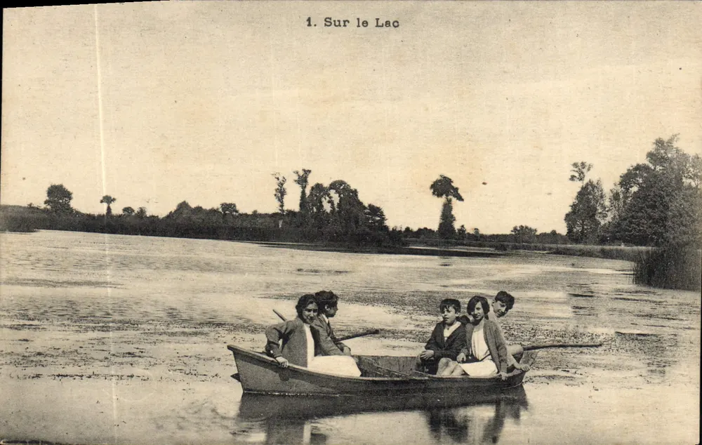 झील पर — झील के दृश्य में चार व्यक्ति एक नाव में — एडिटर अज्ञात, श्रृंखला संख्या 1 - आगे