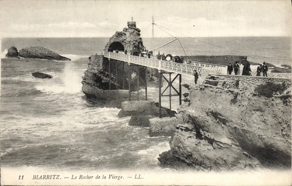 Biarritz — Le Rocher de la Vierge — LL. — N° 11 - Frente