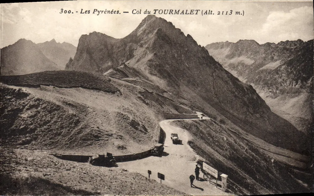 As Pirineus — Passo do TOURMALET (Alt. 2113 m.) — Edição E. Quinault, Lourdes - Frente
