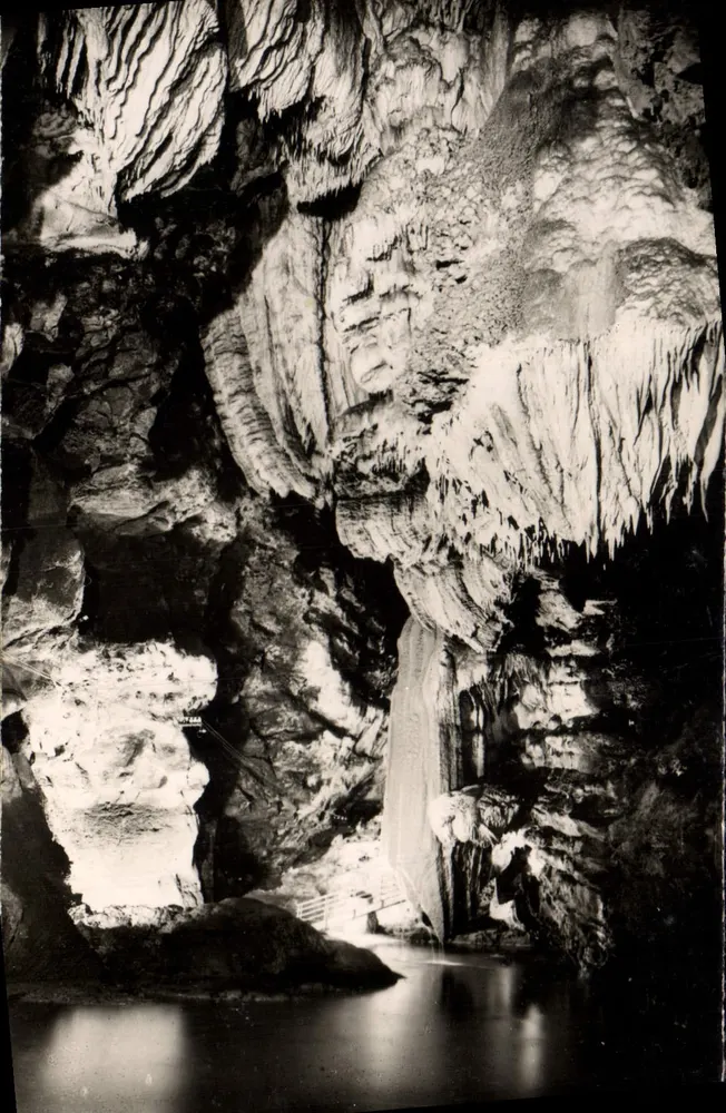 Regen-Höhle — Unterirdischer See — Editions J. Vertutel, Nr. 299 - Vorderseite