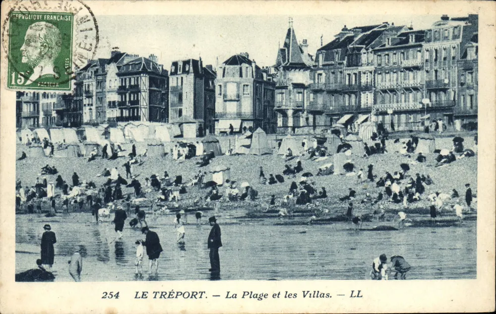 Le Tréport — A Praia e as Villas — LL - Frente