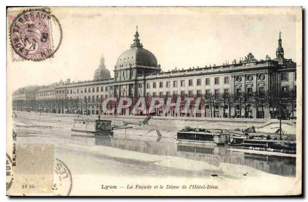 Lyon — Ansicht der Fassade und des Domes des Hôtel-Dieu — Verlag Béry, Paris, n° 12 bis - Vorderseite