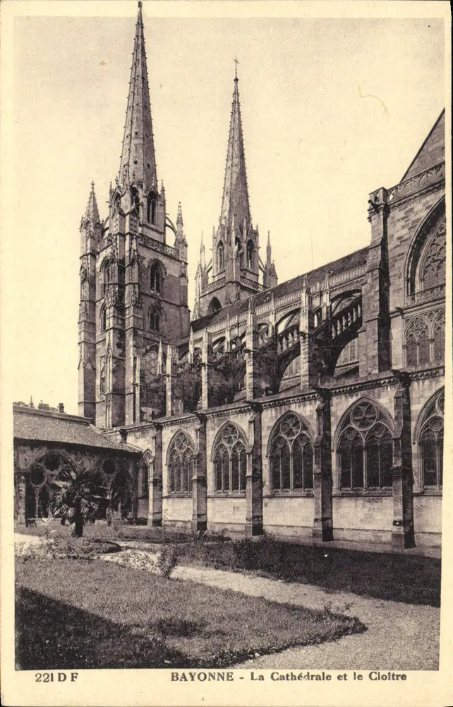 Bayonne - A Catedral e o Claustro — Edição das Damas da França, Bayonne, n° 221 D F - Frente