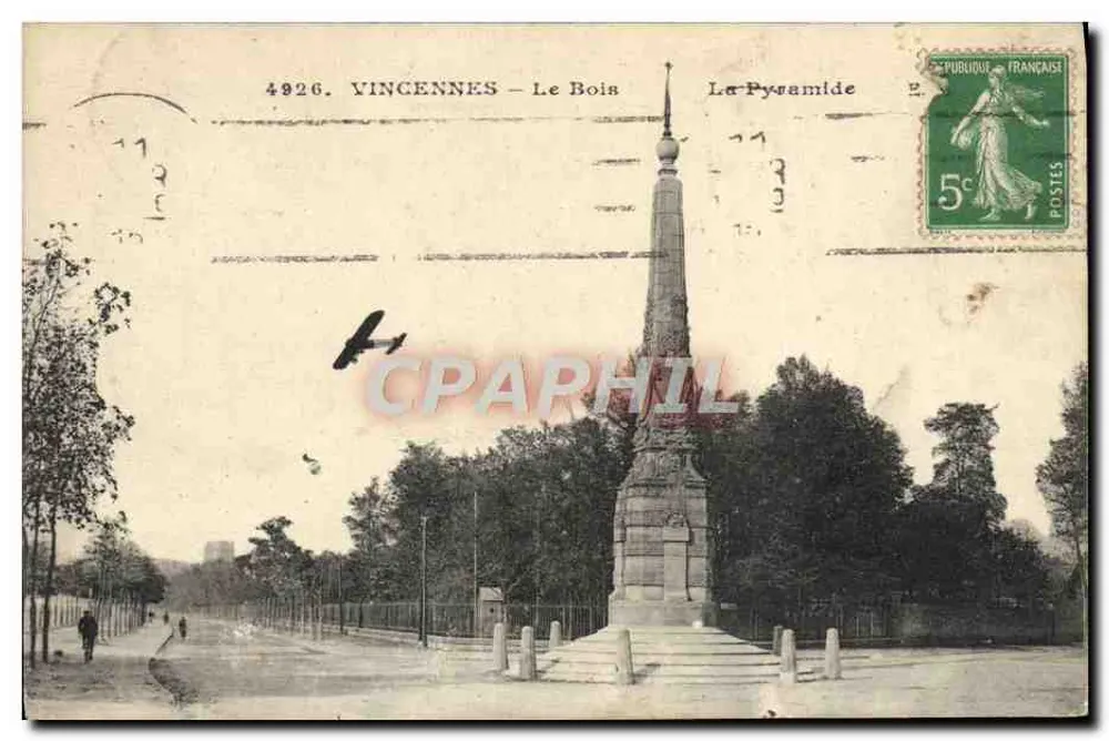 Vincennes - Le Bois — A Pirâmide — Editor R. Malcuit, n°4926 - Frente