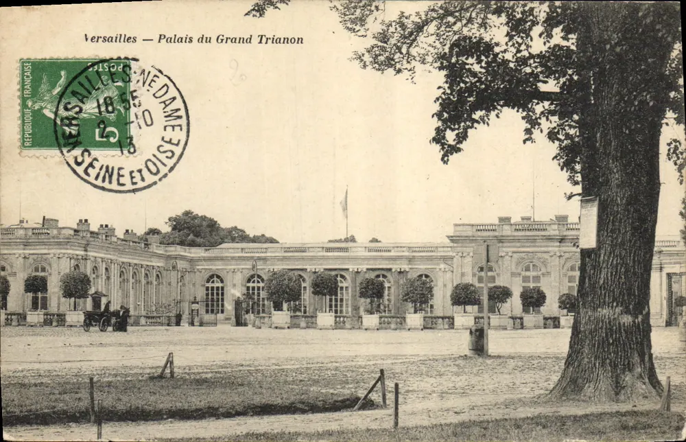 Versalhes — Palácio do Grande Trianon — Héliotypie Bourdier et Faucheux - Frente