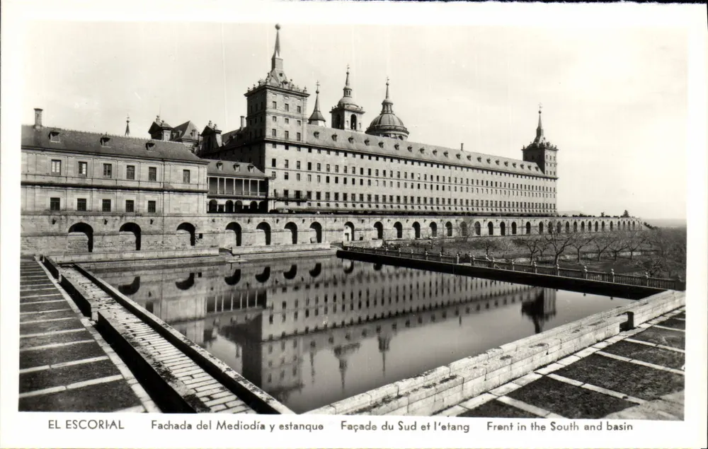 El Escorial — Südseite und das Teich — n° 142205 - Vorderseite