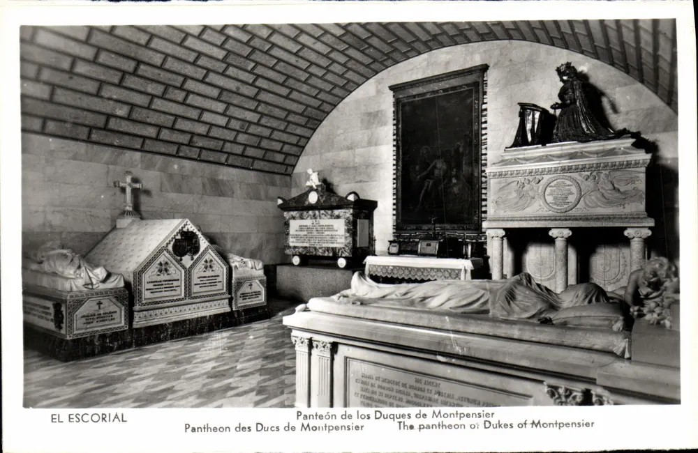 El Escorial — Pantheon der Herzöge von Montpensier — n°42205 - Vorderseite