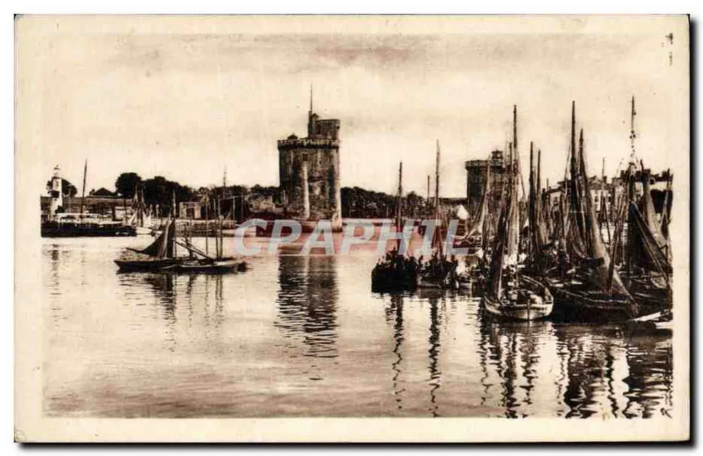 La Rochelle — Barcos de Pesca — Ed. dos Arts Photographiques, Paris - Frente