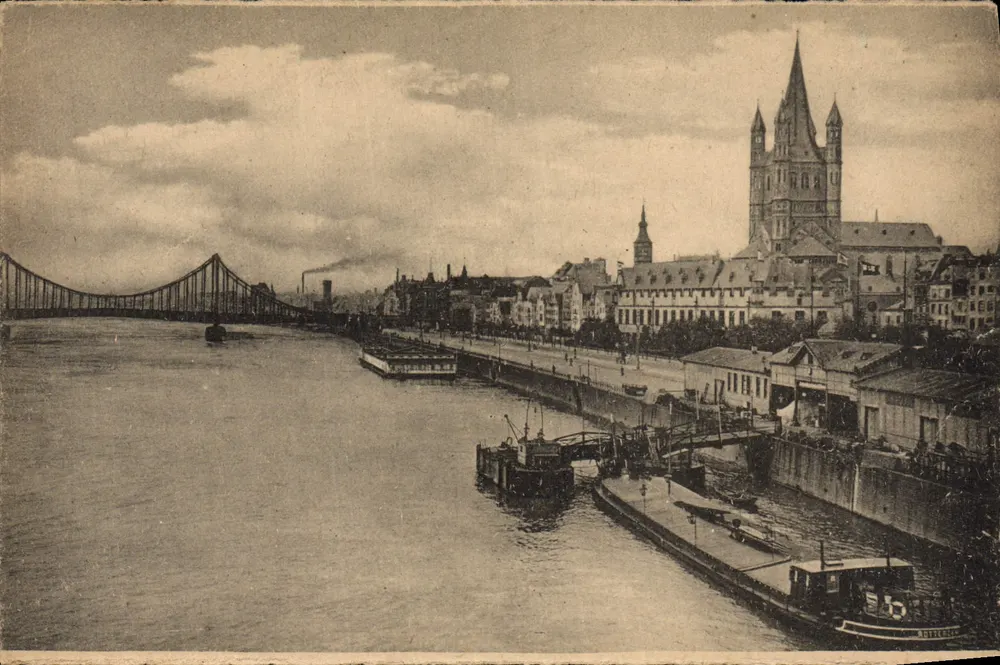 Köln a. Rh. — Rheinblick mit St. Martin und Hängebrücke — Kunstverlagsanstalt Bruno Hansmann, Cassel, Nr. 5867 - Vorderseite
