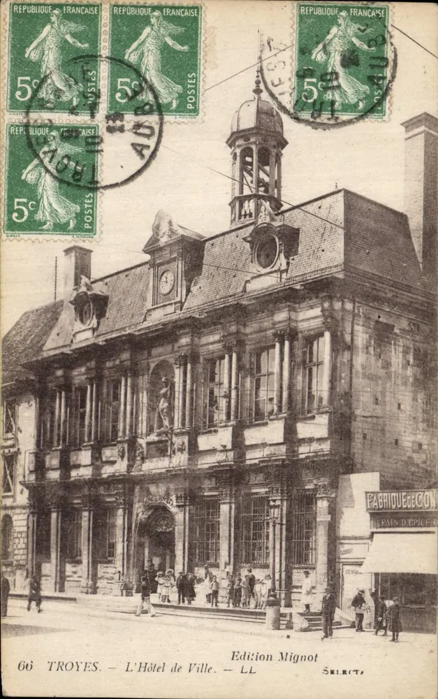 Troyes — O Hotel de Ville — Edição Mignot - Frente