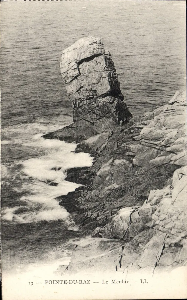 Pointe-du-Raz — O Menhir — LL - Frente