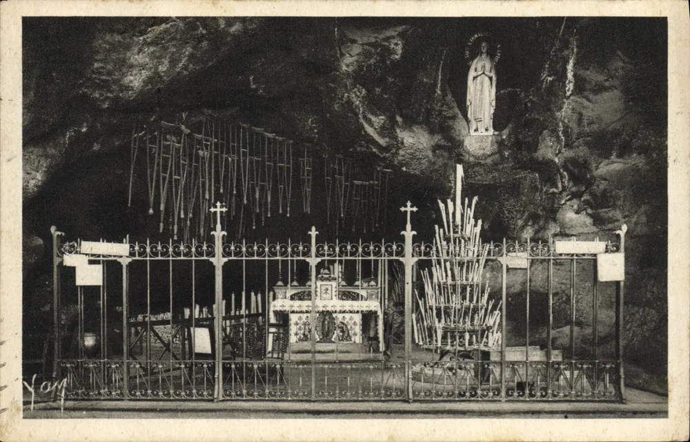 Mirakelgrot in Lourdes — Uitgever E. Quibault, n°49 - Voorkant