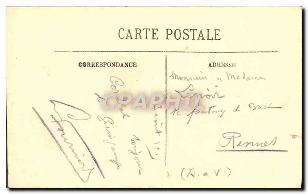 Guingamp — A Fonte do Século XVI, Praça do Centro — L.L. - Verso