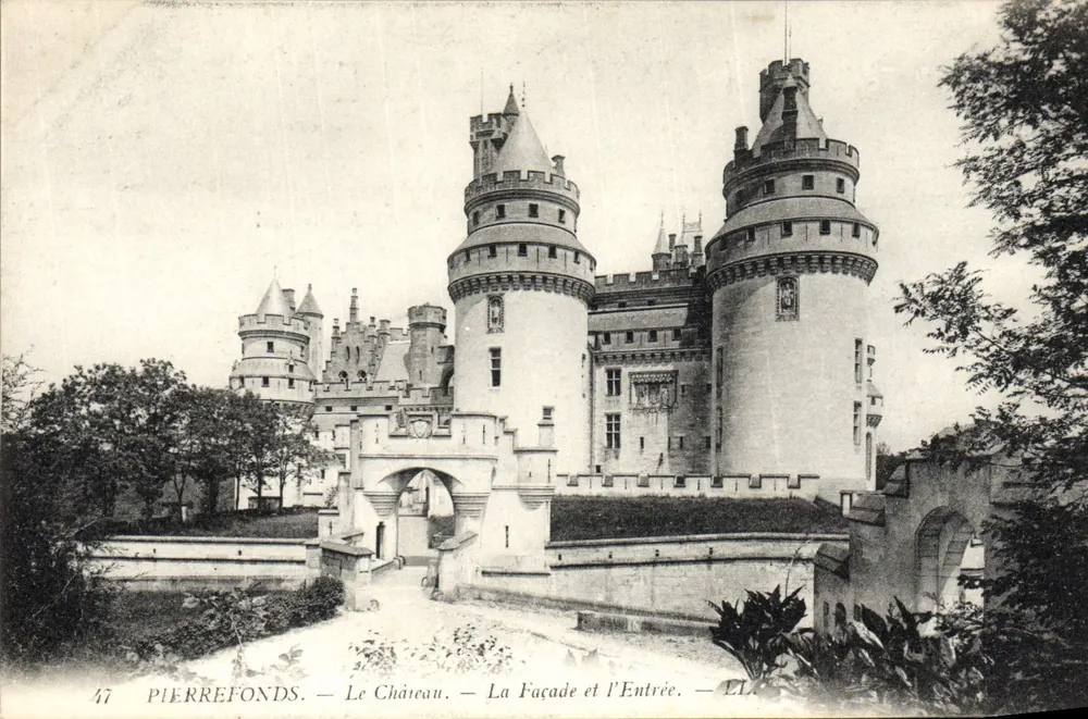 Pierrefonds — El Castillo — La Facha y la Entrada — Editor E.L.A. n°47 - Anverso