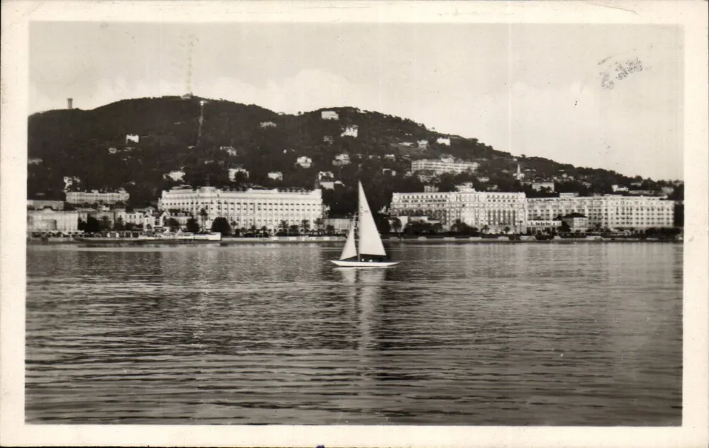 Cannes — Die Hotels der Croisette — Ansicht vom Meer — Editions G. Montluel, Succ. zu M. Mureau - Vorderseite