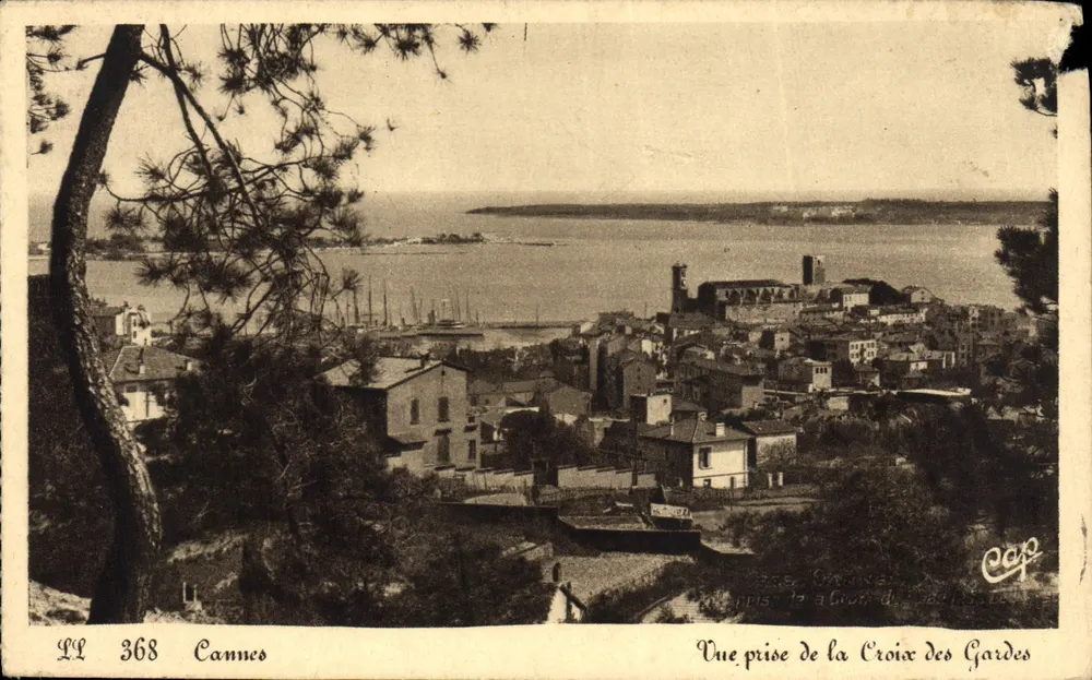 Cannes — Ansicht von der Croix des Gardes — Les Belles Éditions Françaises, n° 368 - Vorderseite