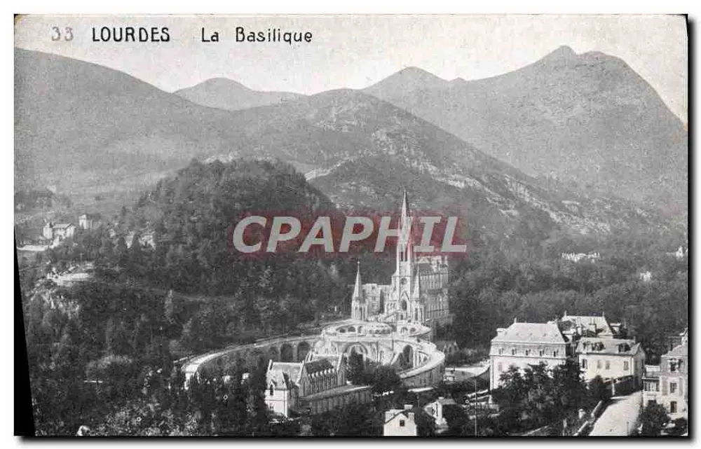 Lourdes — A Basílica — n°33 - Frente