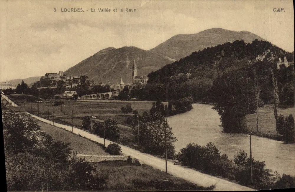 Lourdes — A Vale e o Gave — CAP, n°8 - Frente