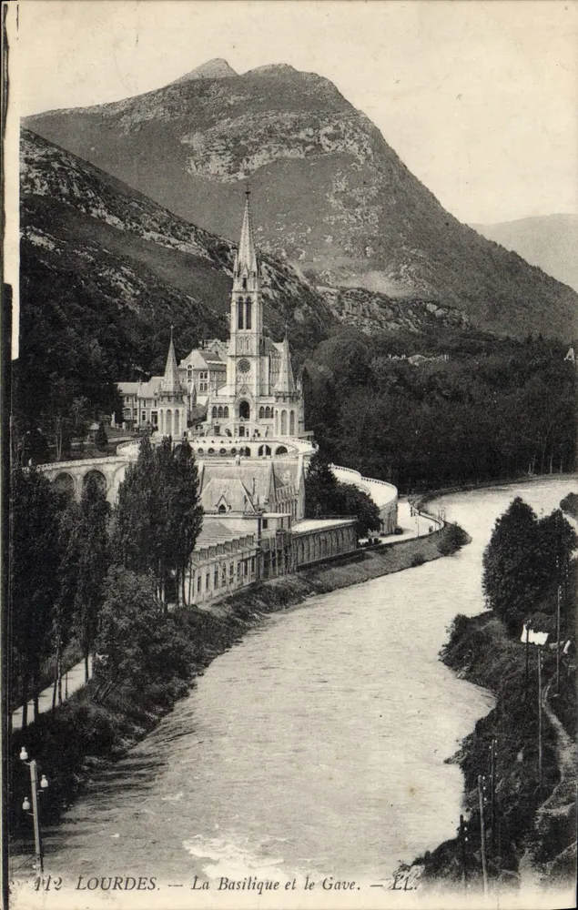Lourdes — A Basílica e o Gave — Editor ÉL, n° 112 - Frente