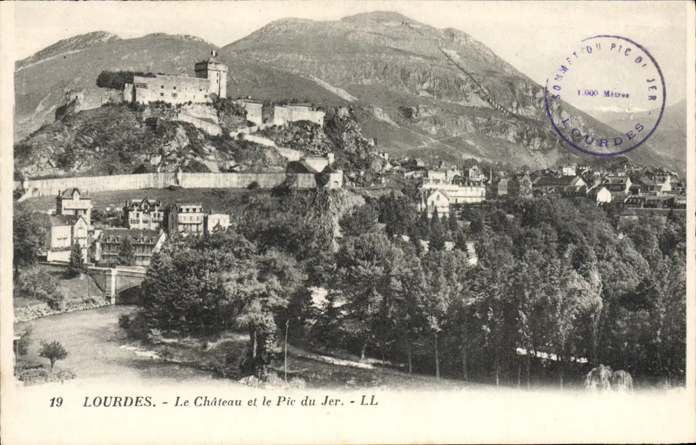 Lourdes - Il Castello e il Pic du Jer - LL - Recto