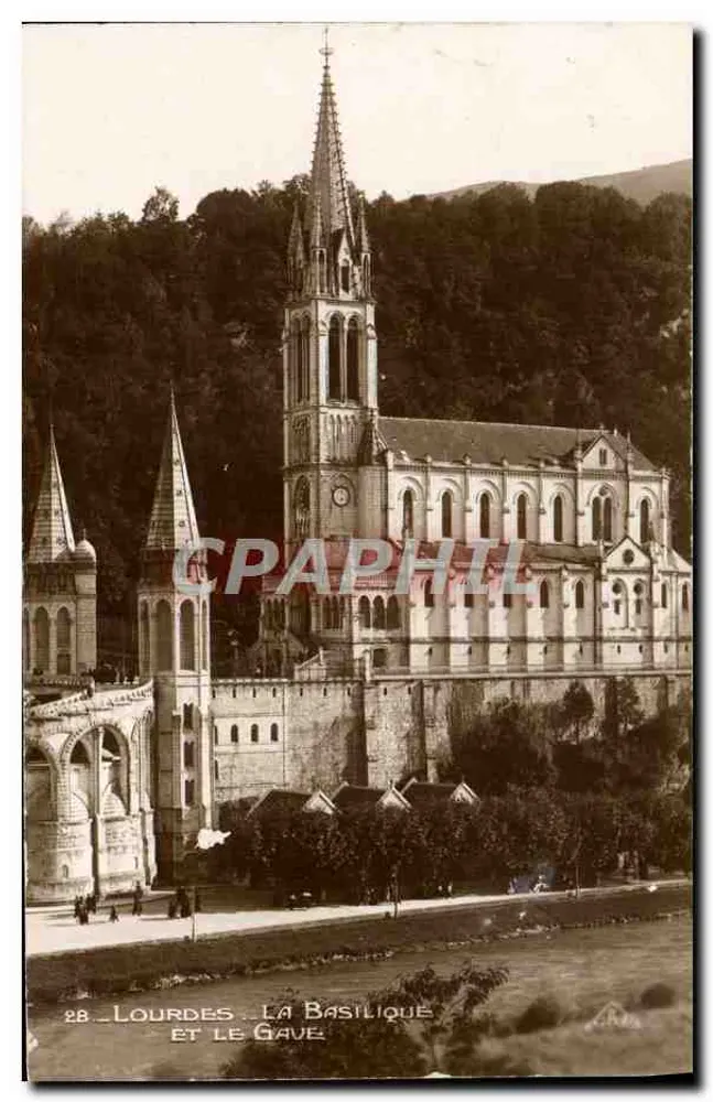 Lourdes - La Basílica y el Gave — editor C.A.P. Strasbourg - Anverso