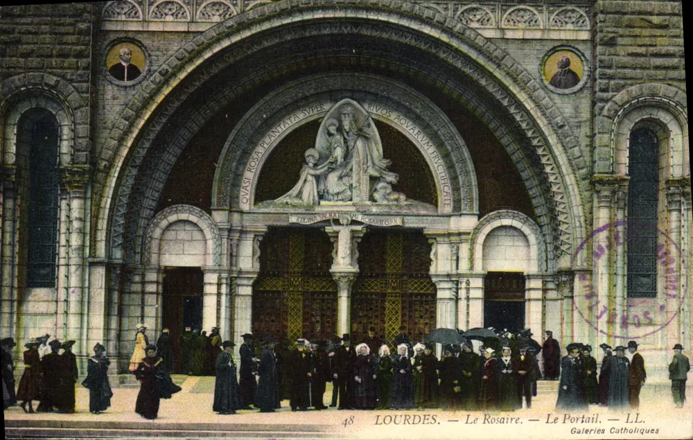 LOURDES — Der Rosenkranz — Der Portal — Katholische Galerien — n°48 - Vorderseite
