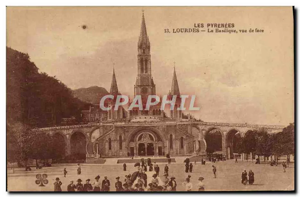 Lourdes — A Basílica, vista frontal — Galeries Modernes, n°13 - Frente