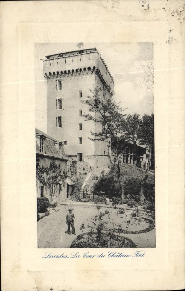 Lourdes - Die Cour du Château-Fort — Comptoir Industriel - Vorderseite