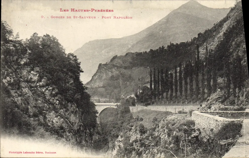 Gorges de St-Sauveur - Ponte Napoléon — Les Hautes-Pyrénées — Fototipia Labouche frères, Toulouse - Frente