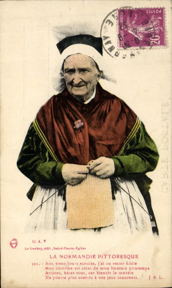 La Normandie pittoresque — vieille femme en costume traditionnel — éditeur Cl.A.V. (Le Goube), n°301 - Frente