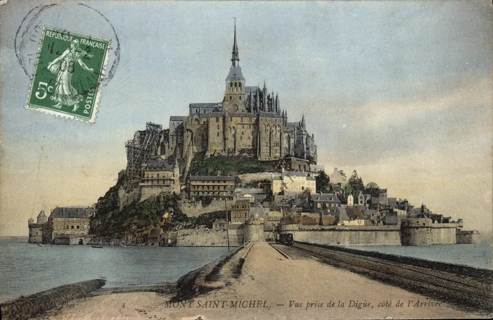 Mont Saint-Michel — Ansicht vom Deich, Seite der Ankunft — D. Phot - Vorderseite