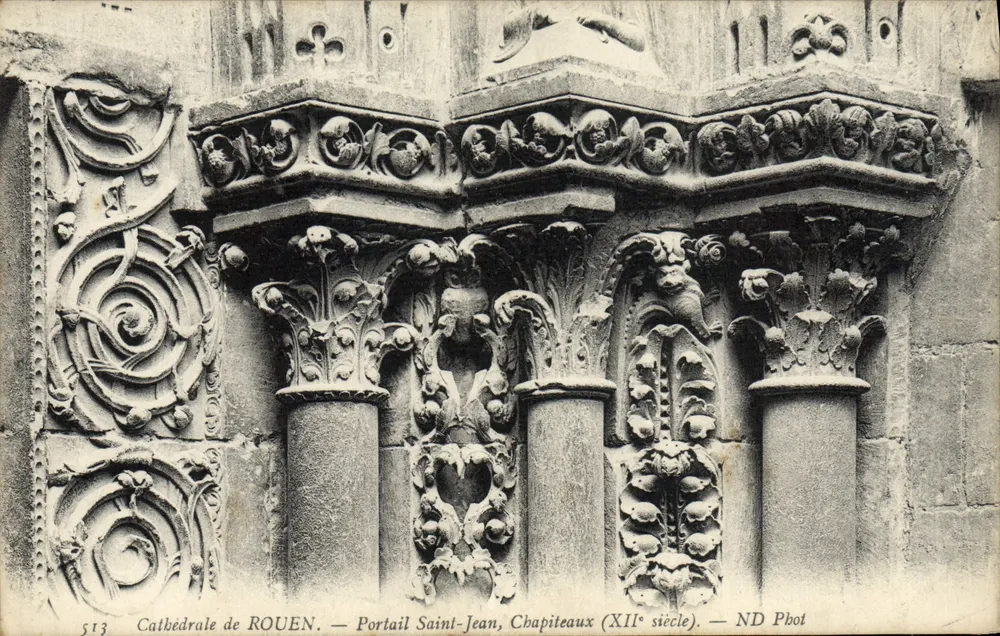 Kathedrale von ROUEN — Portal Saint-Jean, Kapitelle (12. Jahrhundert) — ND Pbot - Vorderseite