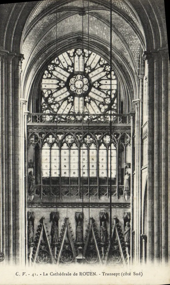 A Catedral de ROUEN - Transepto (lado Sul) — C.V. - 41 — editor C.V. - Frente