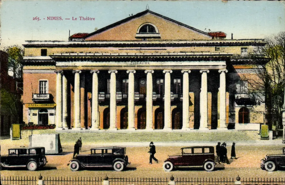 Nîmes — O Teatro — Edição La Cigogne, 18, rue de Nîmes, Marselha - Frente